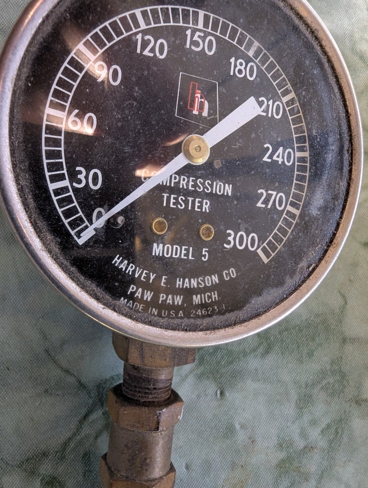Vintage Harvey Hanson Model #5 Compression Tester 0-300 PSI