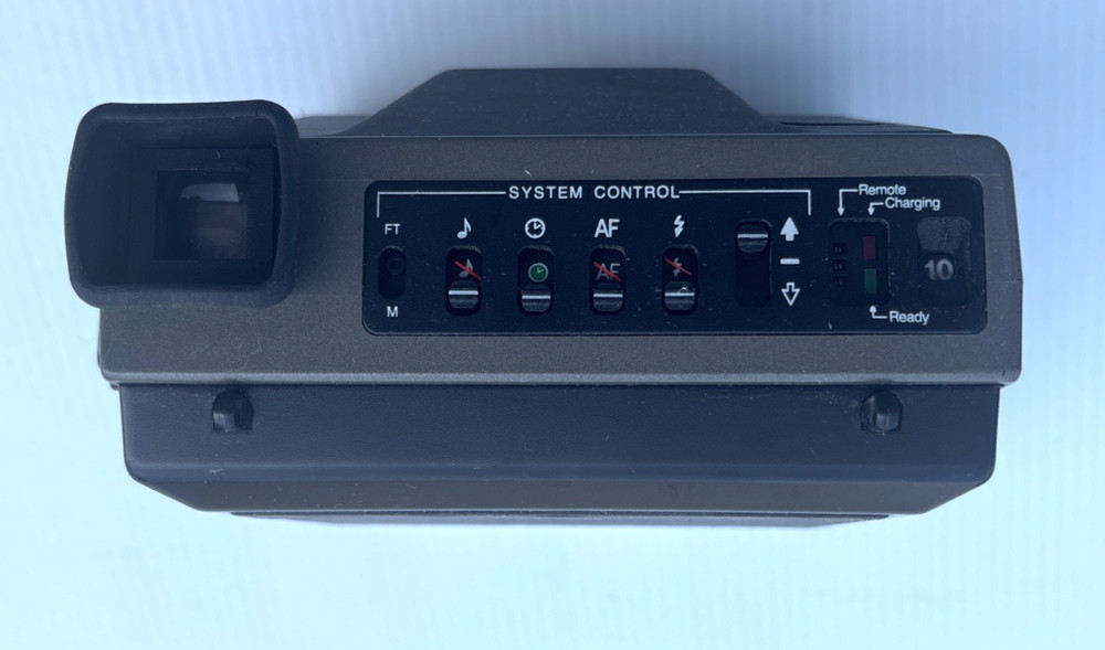 VINTAGE POLAROID SPECTRA SYSTEM CAMERA