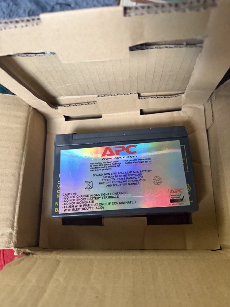 APC Replacement Battery Cartridge for UPS systems. 12V