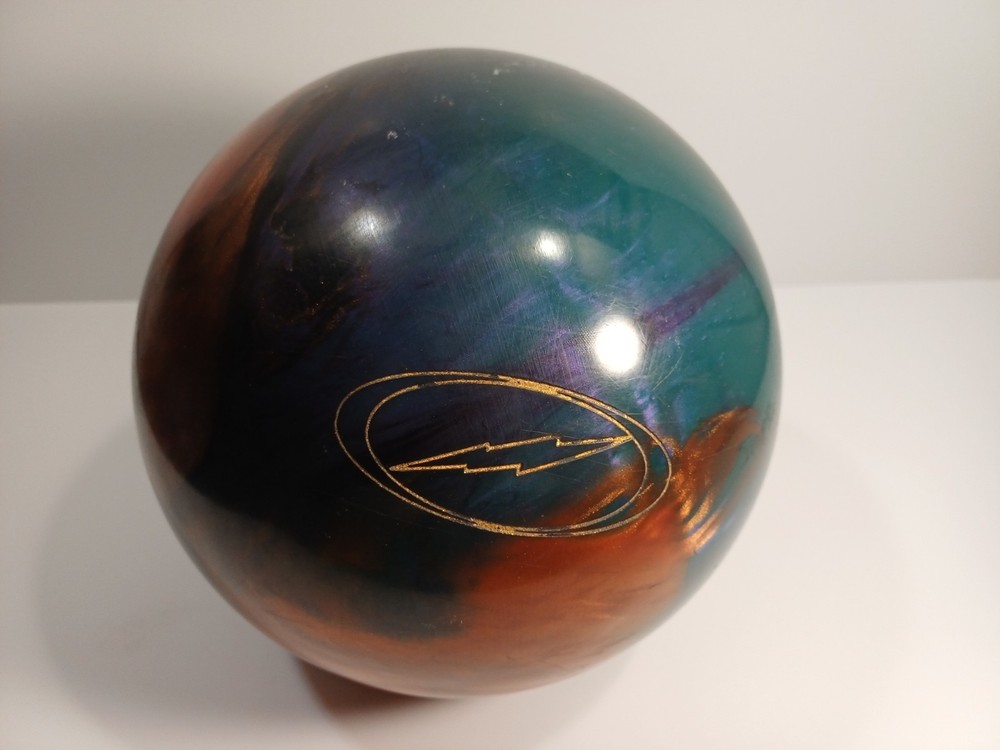 Storm Intense Fire Bowling Ball 15 lbs pre-owned