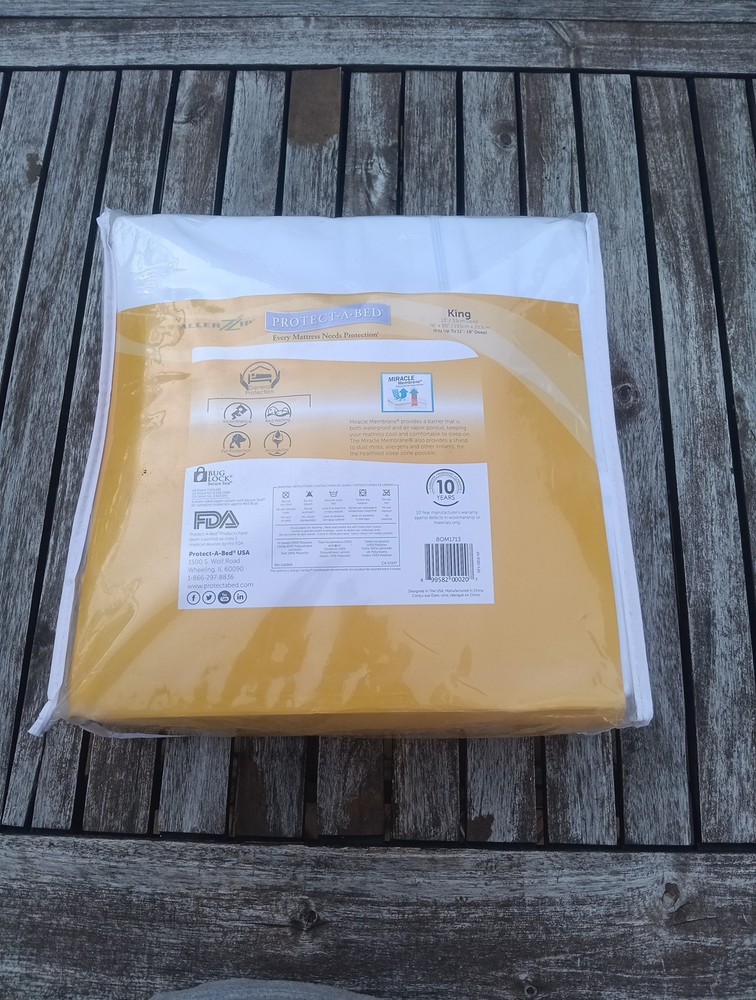 King Protect-a-Bed Allerzip Smooth Mattress Protector Bug Proof Waterproof New