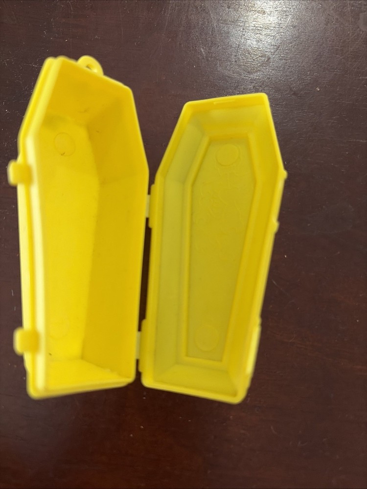 Vintage Fleer Mr Bones Halloween Coffin Yellow Container