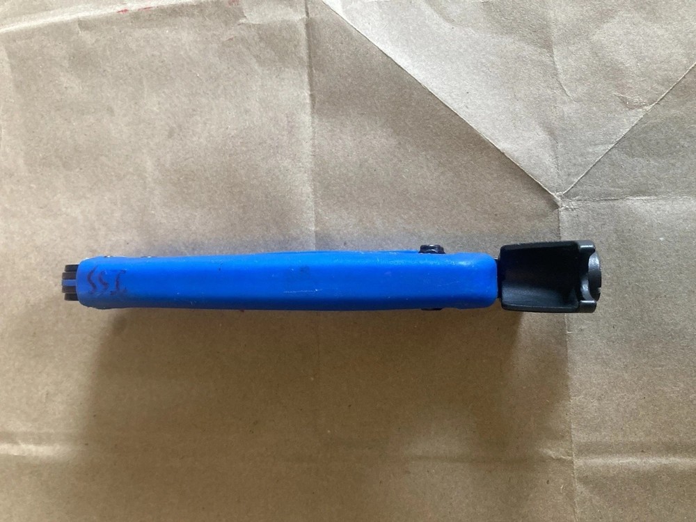 Universal Cable Television/Satellite Compression Tool By Belden