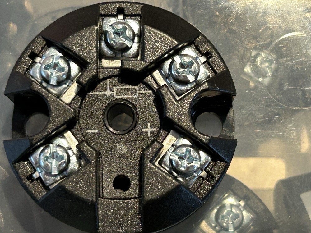 Omega TX12 Head mounted temperature transmitter