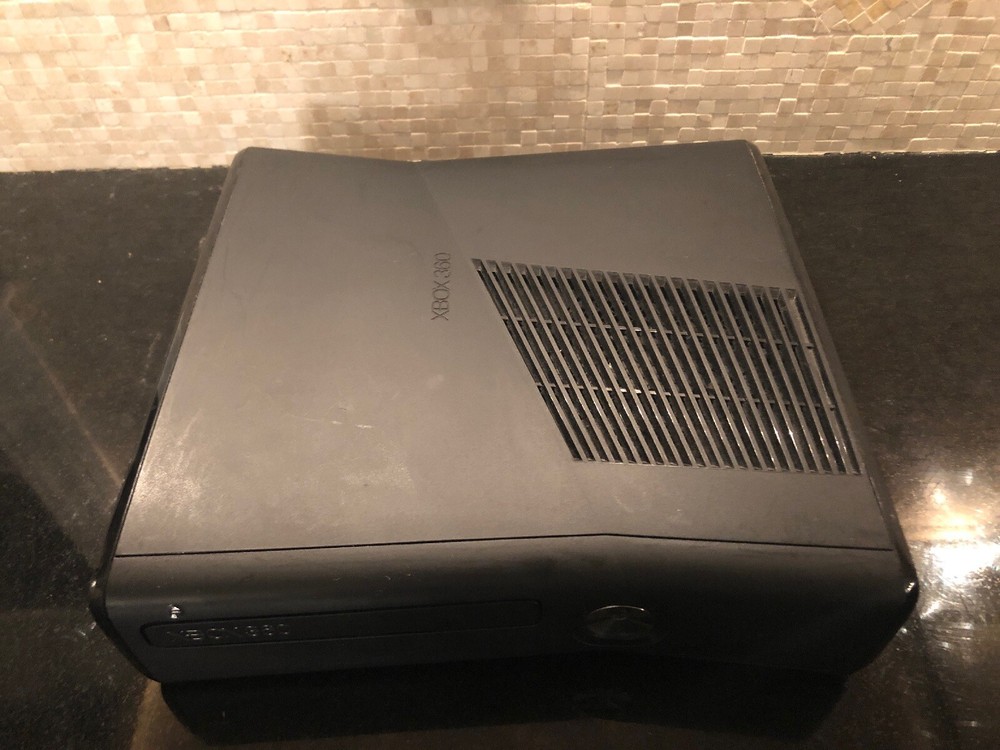 Mint Microsoft Model 1439 XBox 360 Black Console 250GB Power Cable