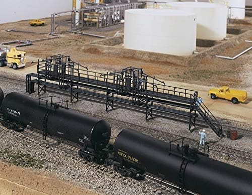 Model Train Oil Loading Platform Accessory for Layouts