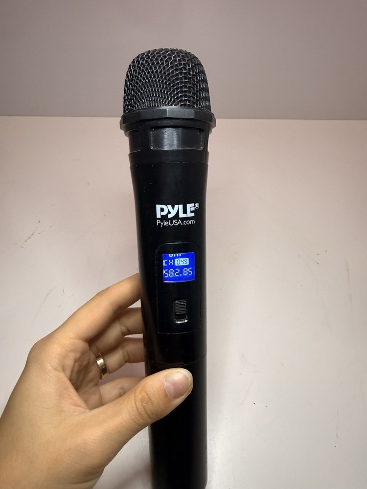 Pyle UHF Wireless Handheld Microphone – Tested, Works. (B5)