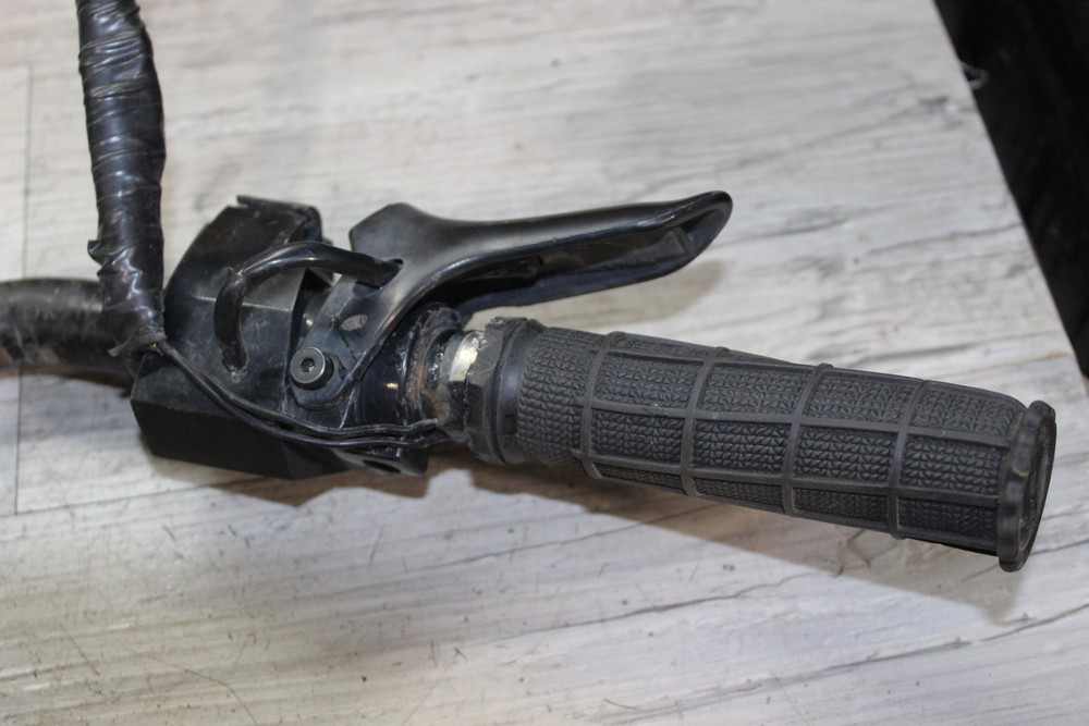 2004 Ski-doo Summit 800 Handlebars Handle Bars