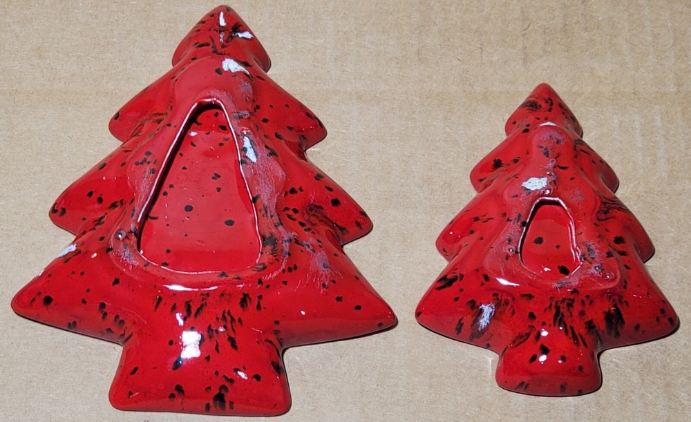 2 Vtg Ceramic Christmas Tree Candy Nut Dishes Nesting Speckled Red Black & White