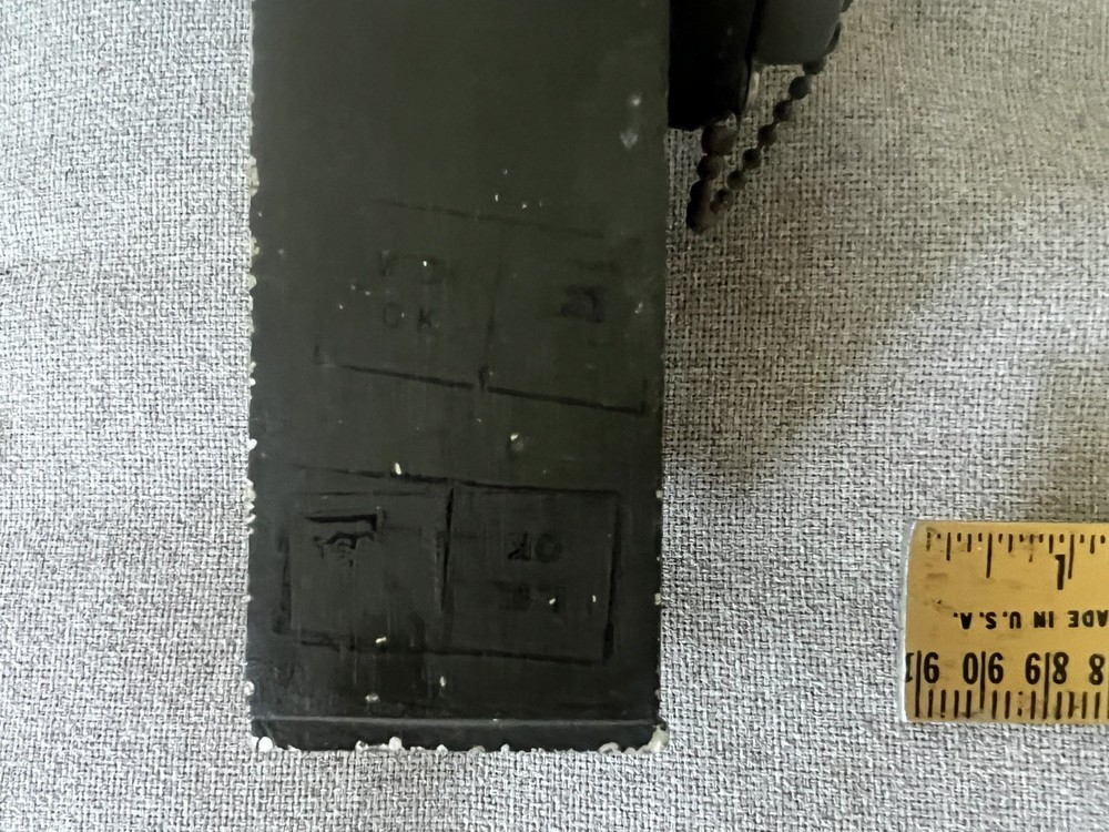 Dual polarized 4.9-7.05 GHz Horn Antenna