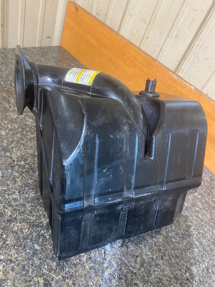 Skidoo Rev Airbox Assembly  2003-2007