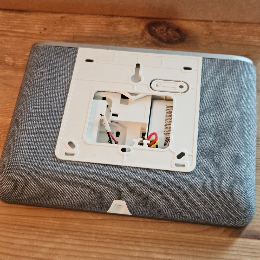 ADT 7” Touchscreen Command All-In-One Security Control Panel ADT ADT7 AIO