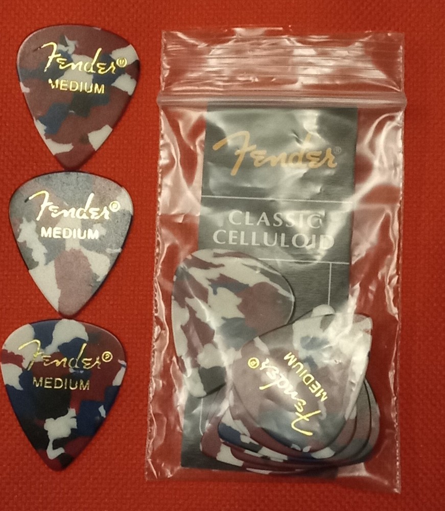 Fender 351 Classic Celluloid Guitar Picks, Confetti, Medium, 3 Pack