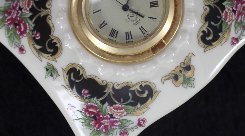 Lenox TIMELY TRADITIONS Vanity Quartz Clock GREAT CONDITION