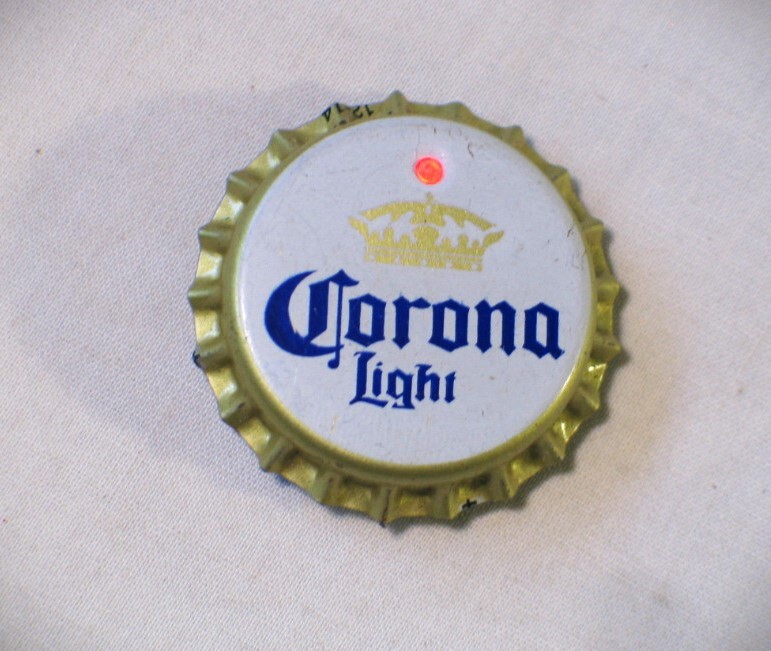 Vintage Advertising Corona Light Bottle Cap Light Pin Back