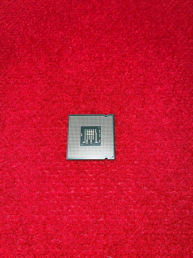 Intel Pentium E5800 SLGTG 3.2GHz Dual-Core Processor
