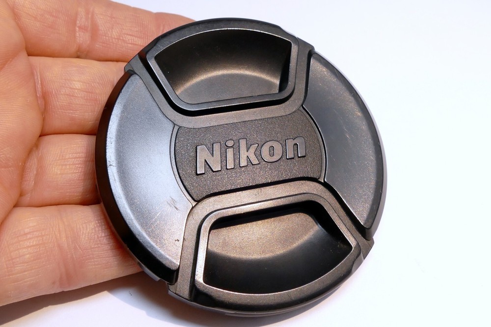 Nikon 72mm lens front cap (all black) used