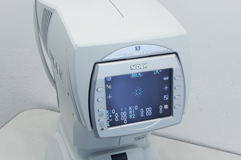 Nidek ARK-530A Auto Refractor Keratometer