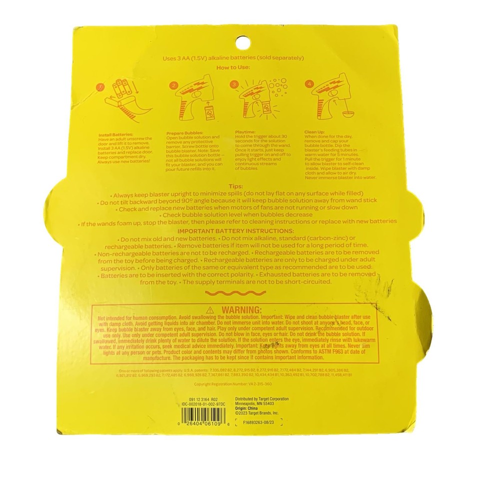 Sun Squad Lightning Bubble Blaster with Bubble Solution 4 fl oz NEW