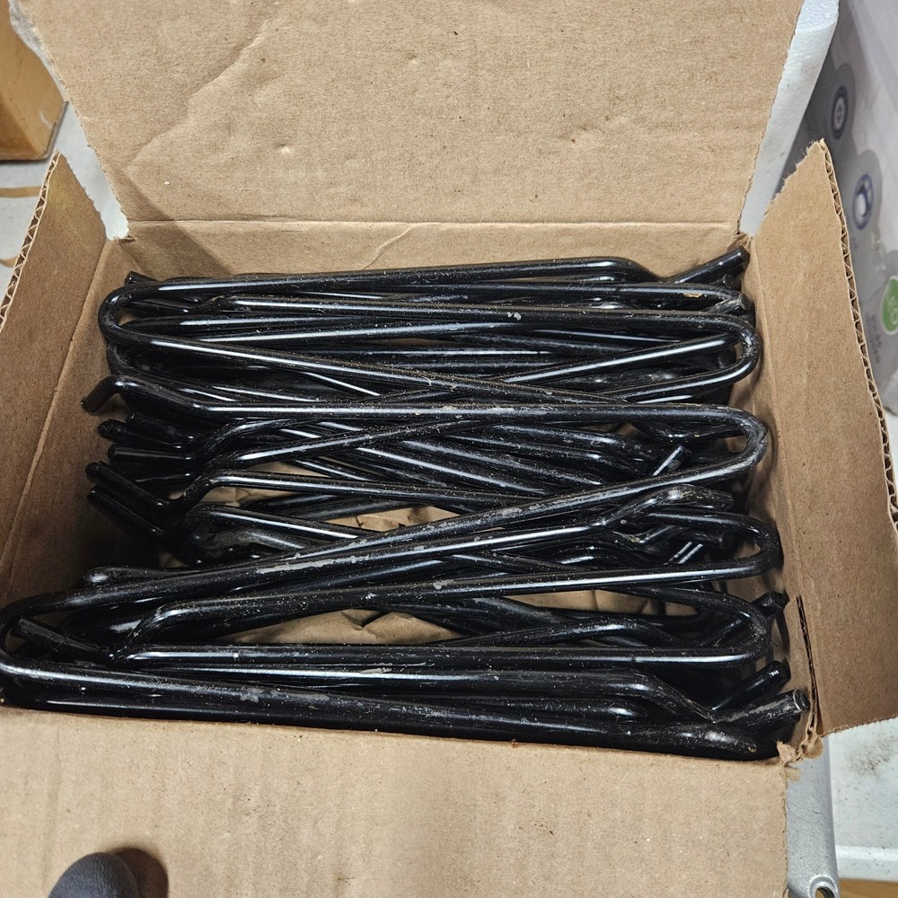 Mole Trap setting tools - (36) 18 pairs of mole setting tools - reay to use