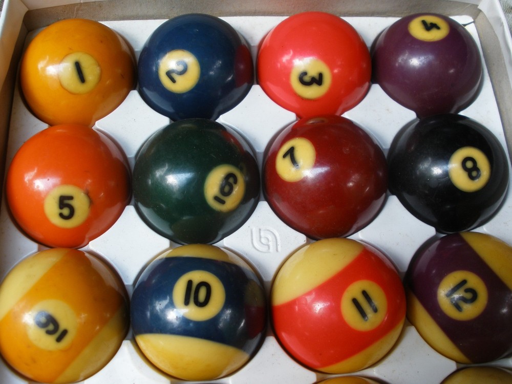 Aramith Pool Ball Set
