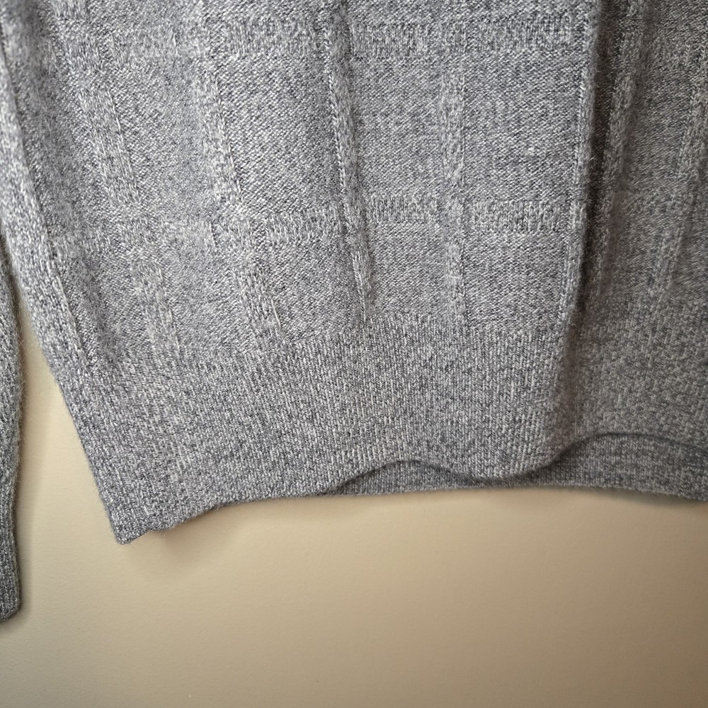 John Bartlett Consensus Men's Gray Sweater 1/4 Zip Patterned Front Size Medium