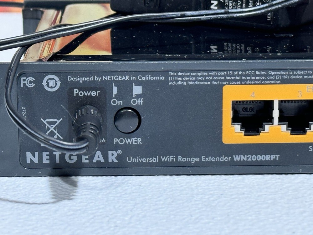 Netgear Universal WiFi Range Extender Wireless Extender WN2000RPT
