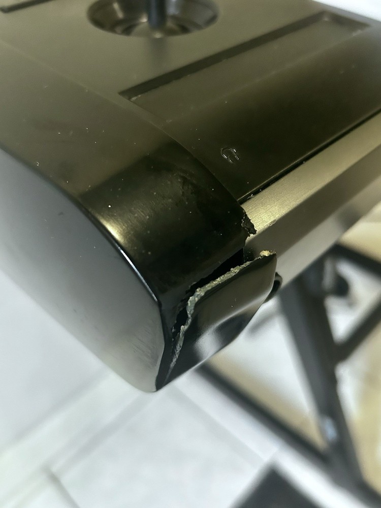 🎹 Korg Kronos Music Workstation Bundle w/ Stand & Case !!!