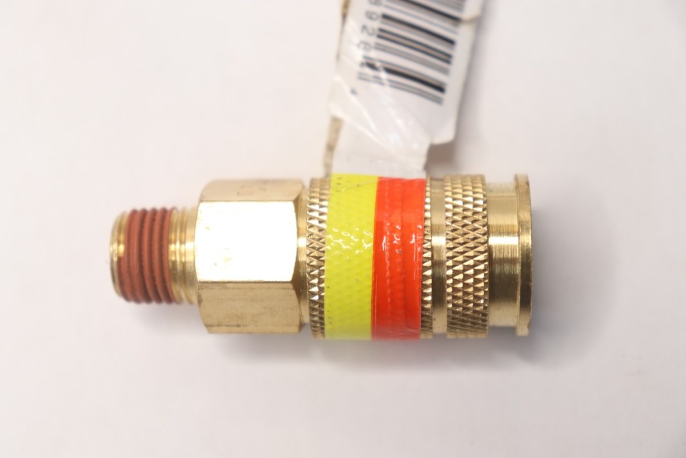 Husky Universal Male Coupler 1/4" 324471