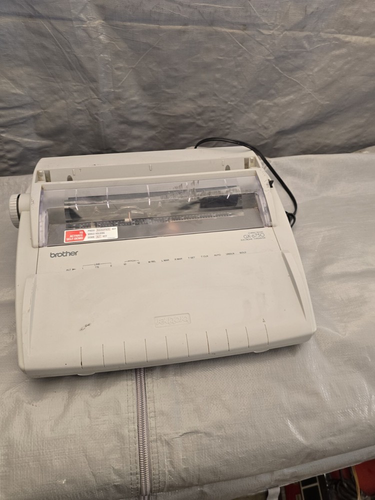 Brother GX-6750 Correctronic Electronic Typewriter
