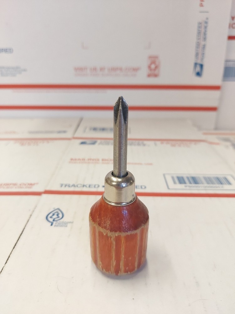 Vintage Stubby Phillips Screwdriver With Wooden Handle Small