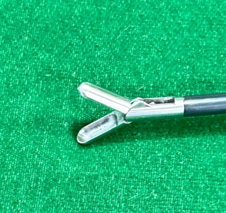 Laparoscopic Biopsy/ Spoon Forceps 5mmx330mm Endoscopy Reusable Instruments
