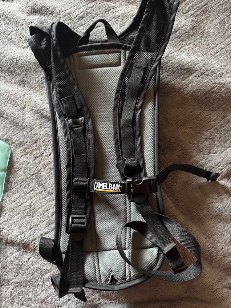 Camelbak Hydrobak Hydration Backpack (With Reservoir) Black & Grey