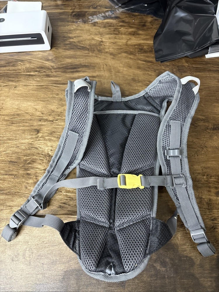 Ledge Gooseberry Motorcycle Hydration Backpack Unused