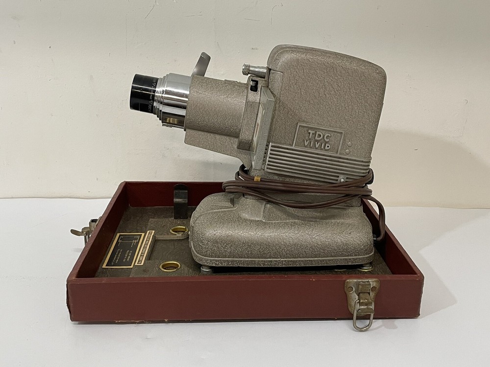 TDC VIVID Selectron ~ Slide Projector Deluxe ~ Model D ~ in Carrying Box ~ WORK