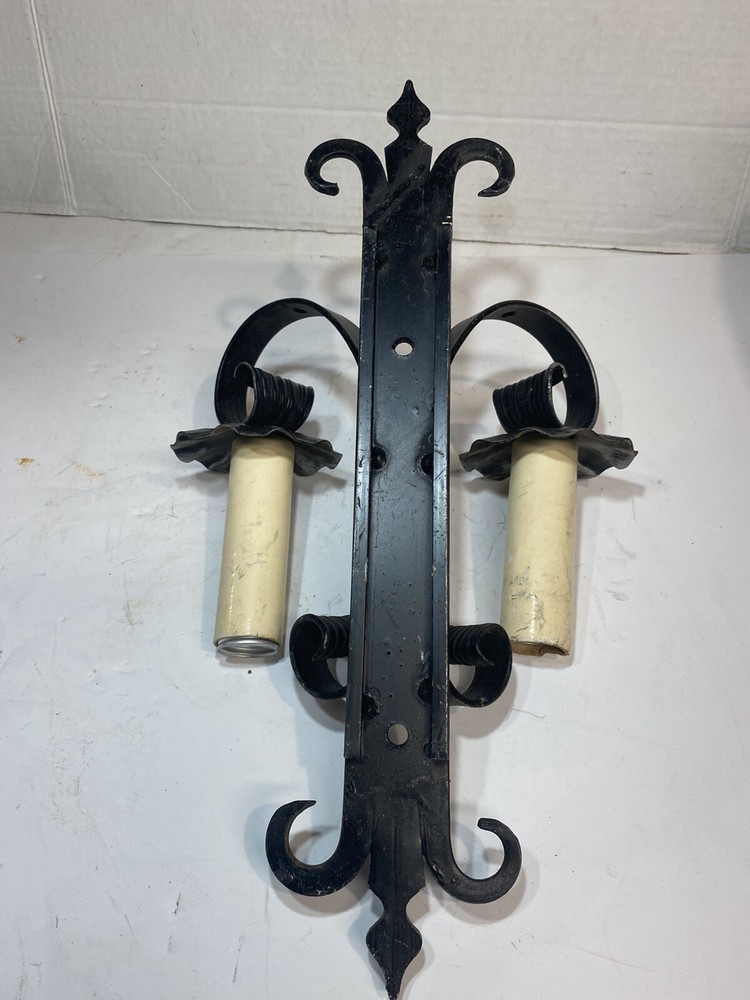 Vintage Gothic Wrought Iron Style Wall Light Sconce