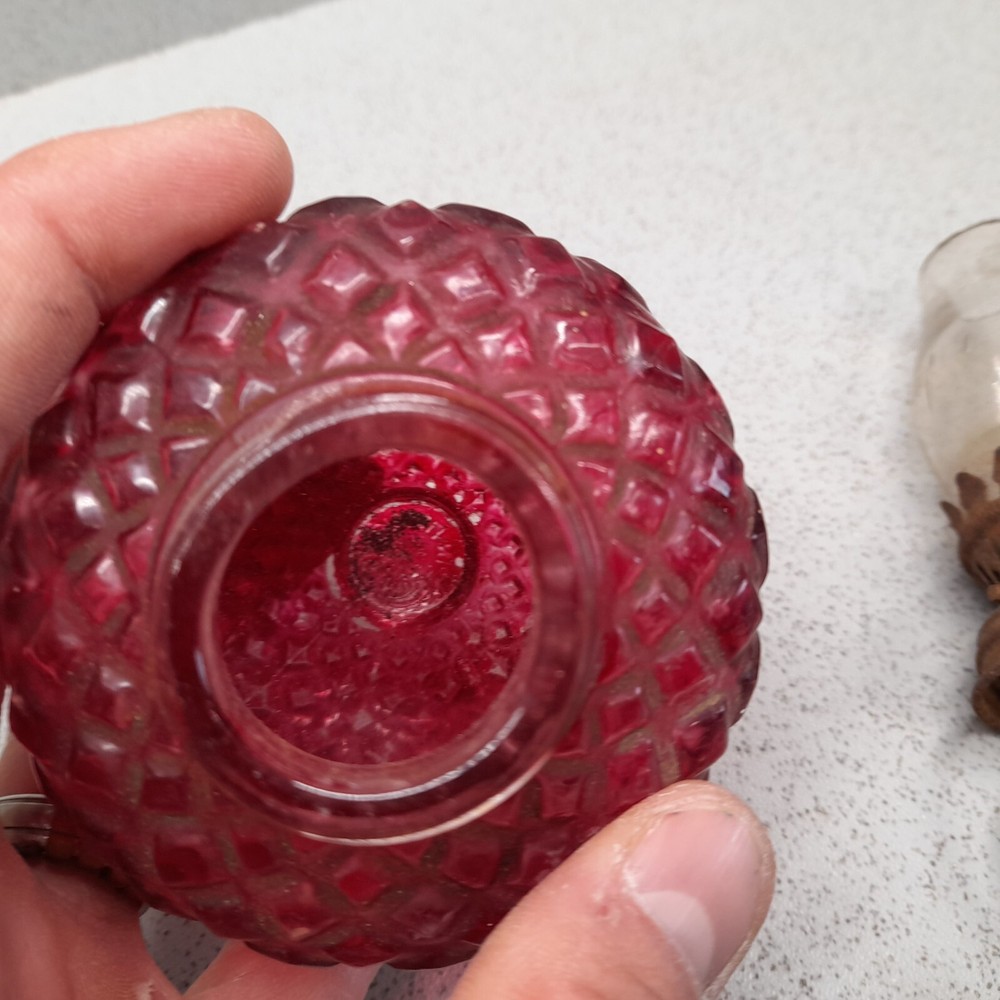 Oil lamp- With Wick. Missing a pedestal/ base