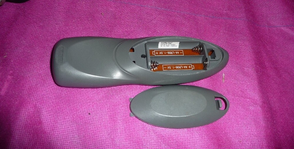 Technicolor Digital Transport Adapter DCI104ICS Remote/ Power Supply UNtested