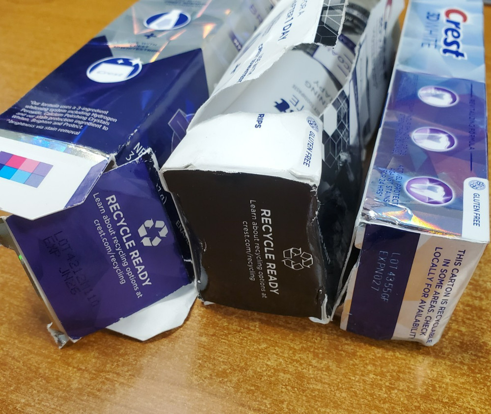 3 Pack: Crest 3D White Assorted Toothpastes (Exp. 6/26) E11D