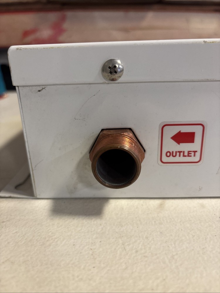 USED Eemax EEM24027 | 240V | 27kW | 5.3-GPM | Tankless Electric Water Heater