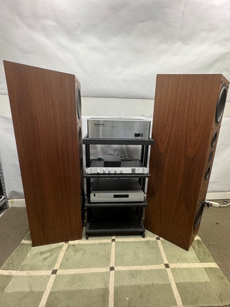 Acoustic Research AR Classic Speaker Model 30