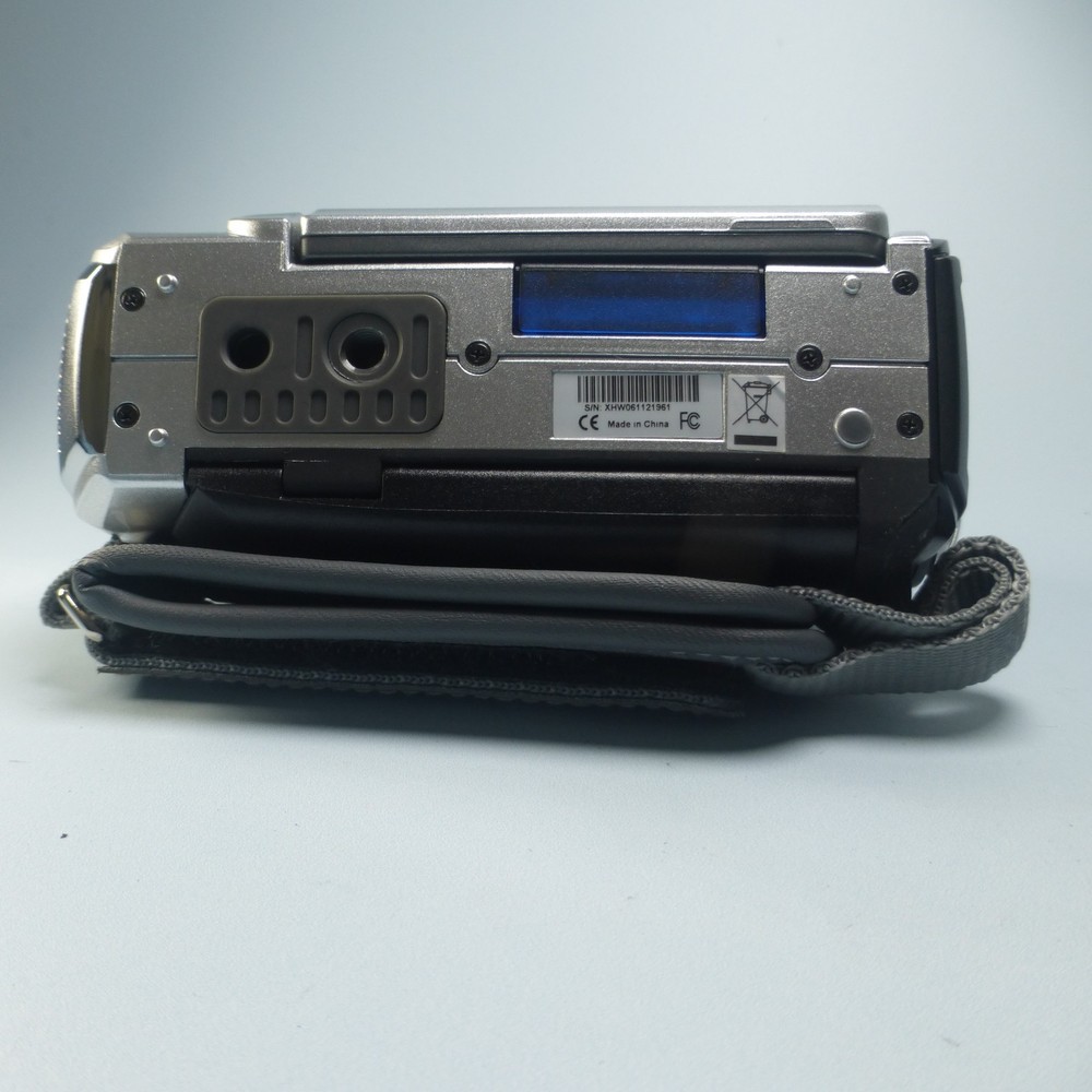 Genius G-Shot DV1210 Handheld Compact Digital Video Recorder Silver Tested