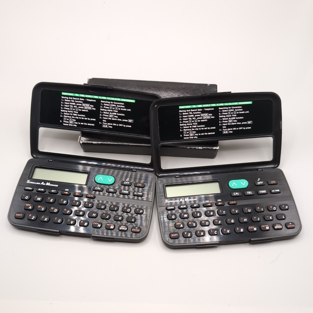 Vintage Electronic Organizer / scrolling ad message x3 untested needs batteries