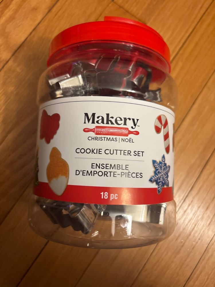 Cookie Cutter Bucket Set by Makery™