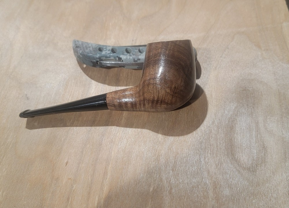 Unsmoked Billiard Shape Tobacco Pipe
