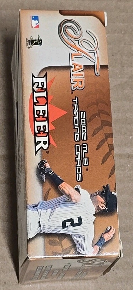 2002 Fleer Flair Baseball Box