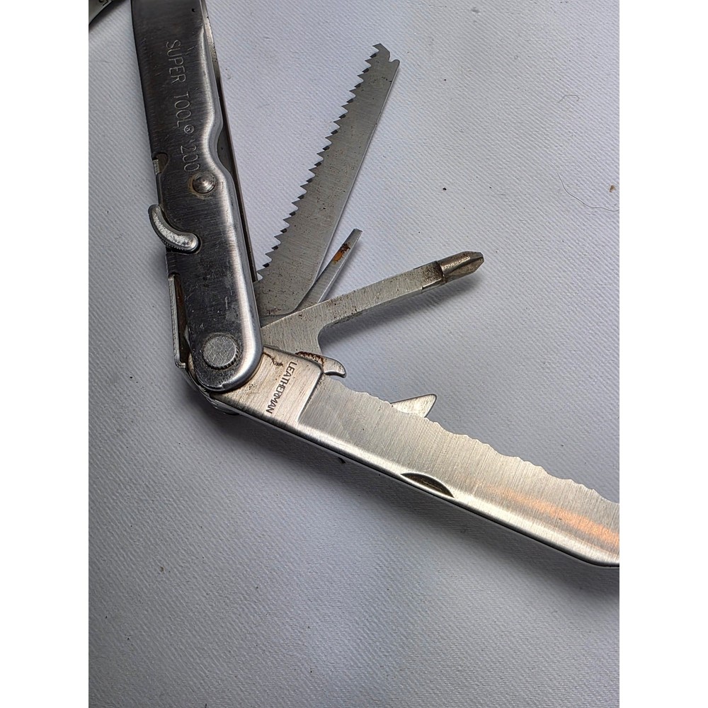 Leatherman Super Tool 200 Multi Tool Good Shape