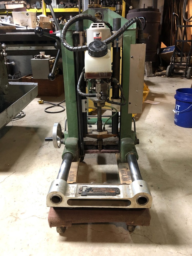 Milwaukee Magnetic Drill