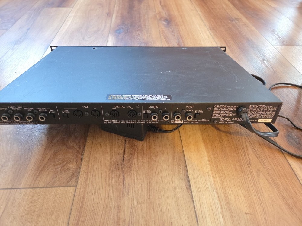 Yamaha SPX1000 Multi-Effect digital processor