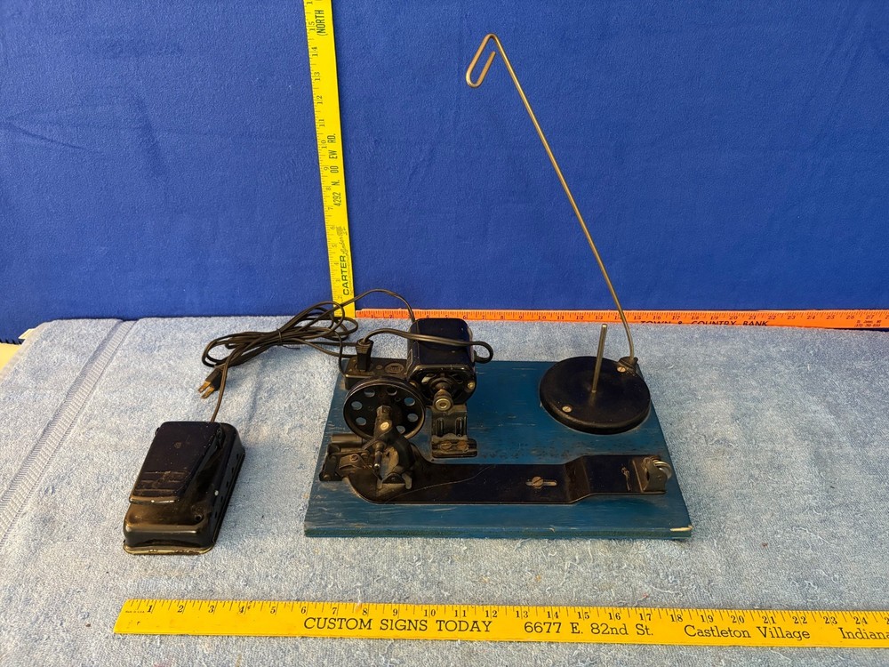 Vintage Singer ? Bobbin Winder Machine